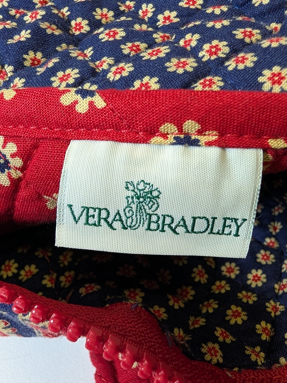 Vera Bradley Classic Handbag (barrel / mini-duffel style) - Picture 6 of 7